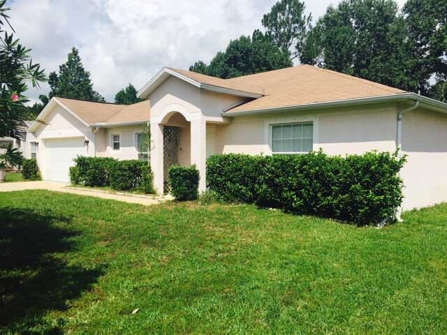 После тяжелого труда по добыче золота, хорошо отдохнуть в теплом месте