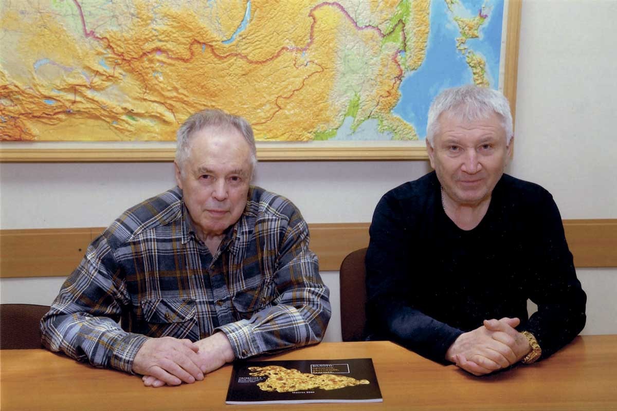 Мы с председателем артели старателей «Кривбасс» Сергеем Базавлуцким