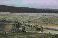 Промывка песков ведется на гидроэлеваторных приборах со шлюзовыми приставками для извлечения мелкого золота