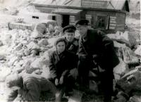 Студентами мы участвовали в строительстве первой Иркутской ГЭС перед ее пуском. Правда, нам тогда доверили только убирать мусор